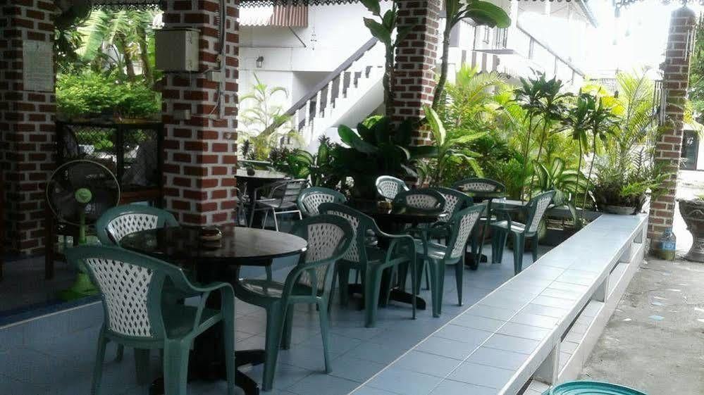 My Palace Inn 코팡안 외부 사진